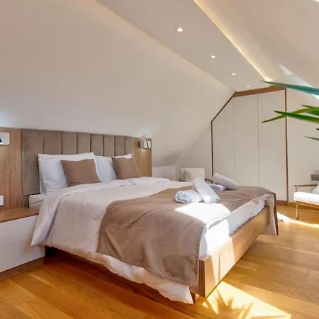 Pino Silvestre Apartman *