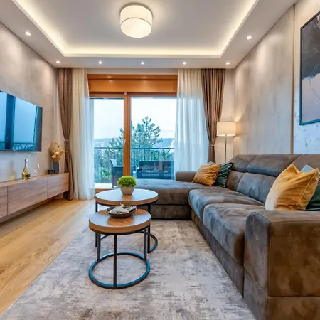 Apartment Pino Silvestre
